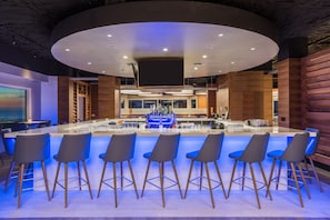 酒吧（店内）