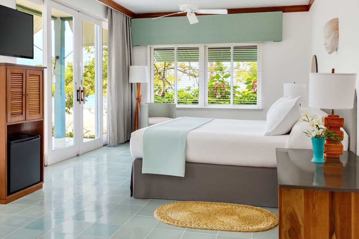 Ropa de cama de alta calidad y minibar