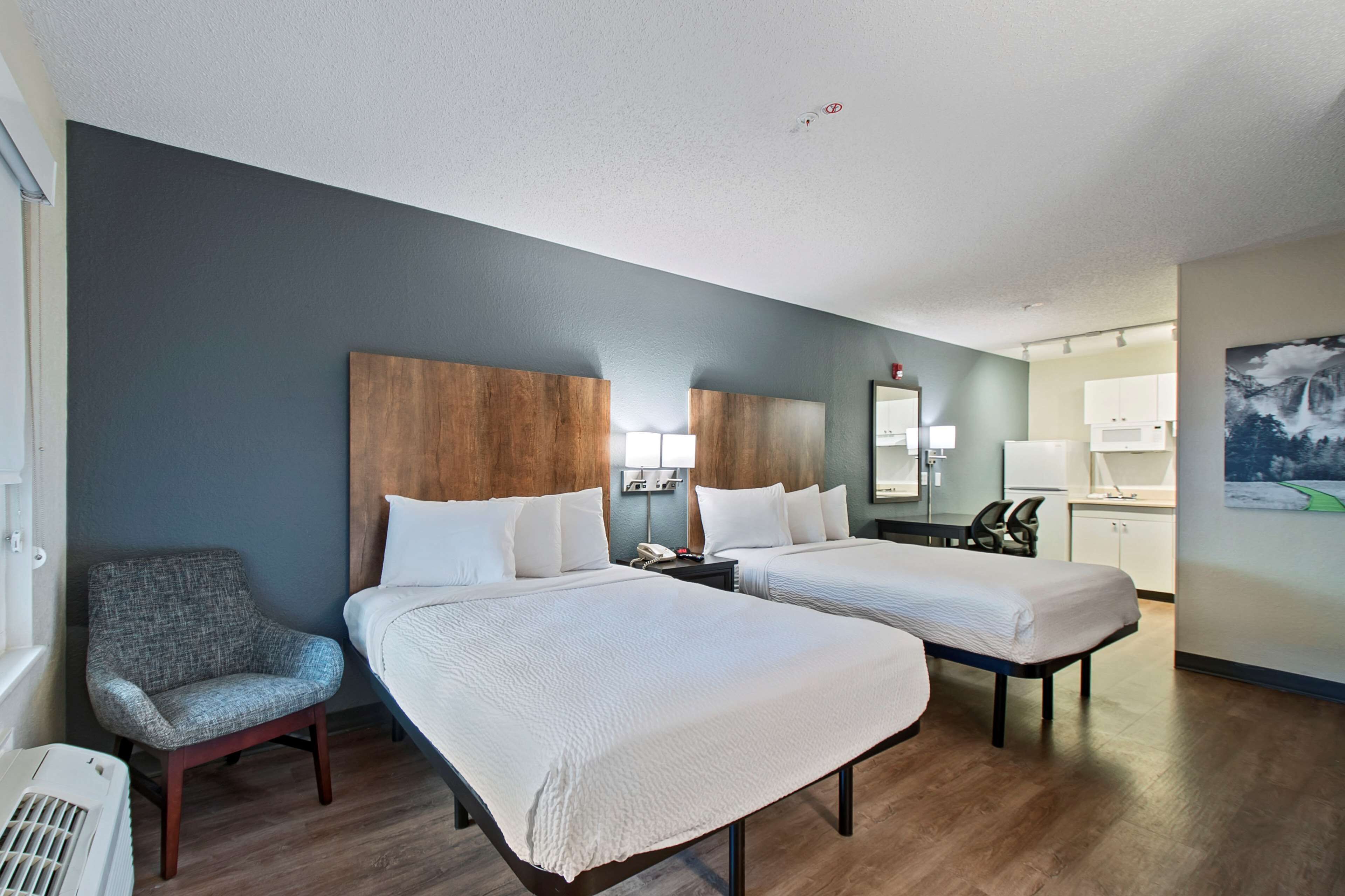 Photo - Extended Stay America Suites - Miami - Airport - Blue Lagoon