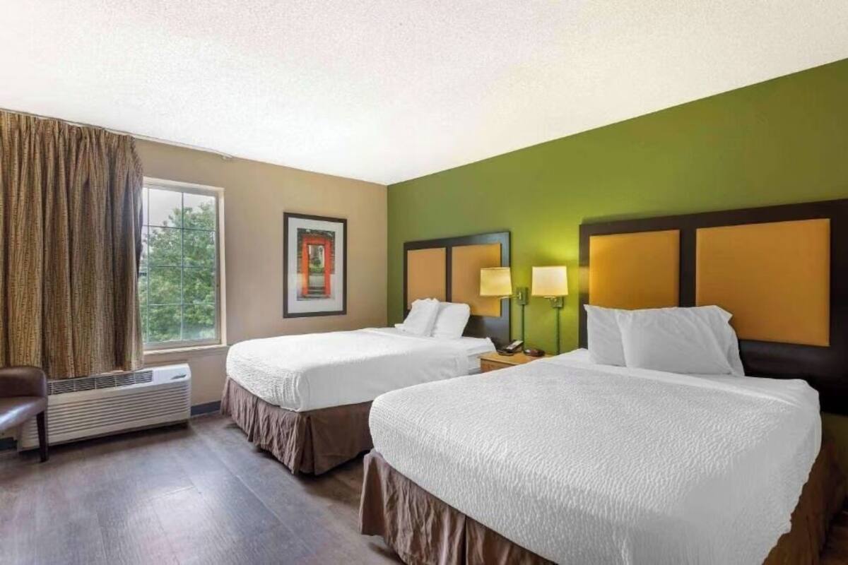Room, 2 Queen Beds, Non Smoking, Kitchen | Desk, laptop workspace, iron/ironing board, WiFi (free)