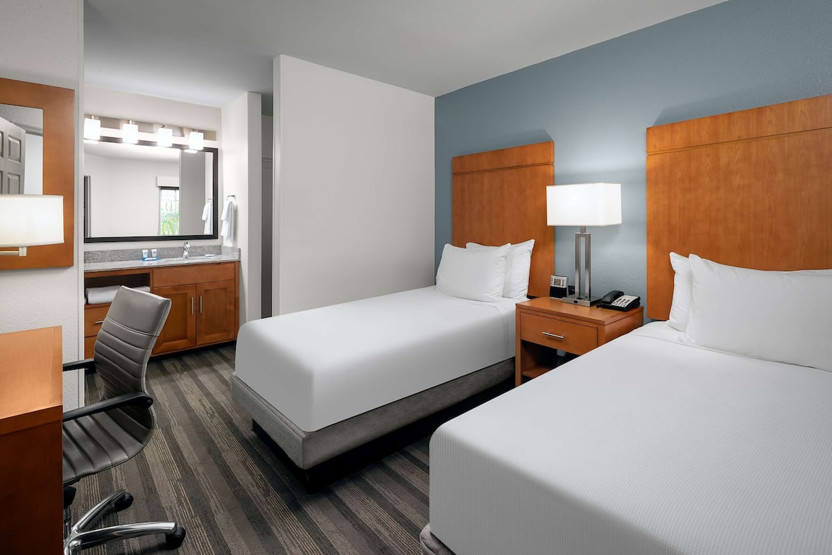suite, 2 bedrooms (quad suite) | premium bedding, pillow-top beds, in-room safe, desk