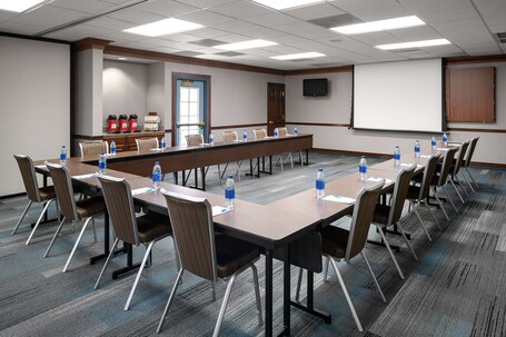 HYATT house Scottsdale Old Town - Image 37