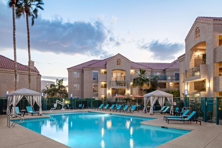 HYATT house Scottsdale Old Town - Image 2