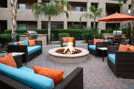 HYATT house Scottsdale Old Town - Image 4