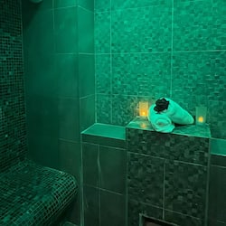 Sale per trattamenti di coppia, sauna, bagno turco