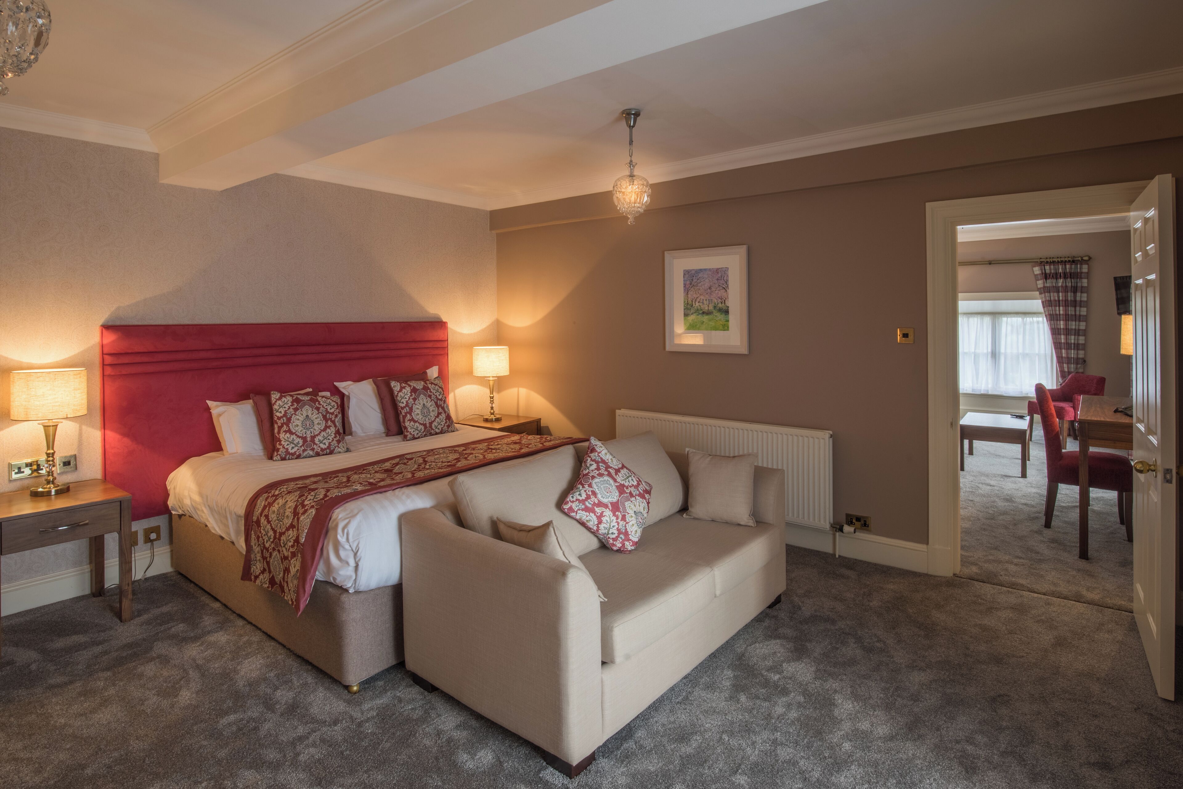 Suite (Master) | Con stile personalizzato, con arredamento individuale, una scrivania