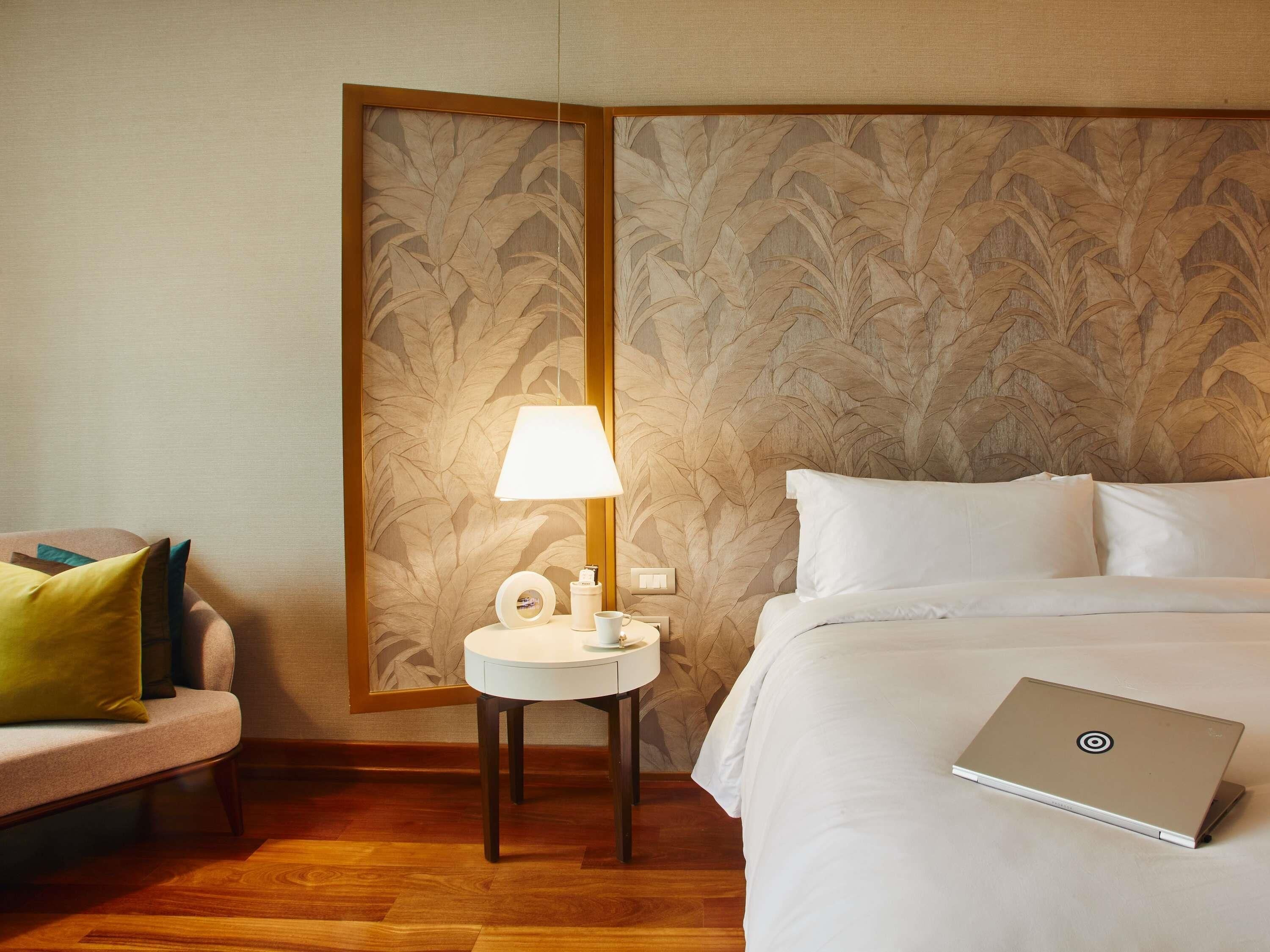 Habitación Deluxe, 1 cama King size | Ropa de cama de alta calidad, camas con pillow-top y minibar 