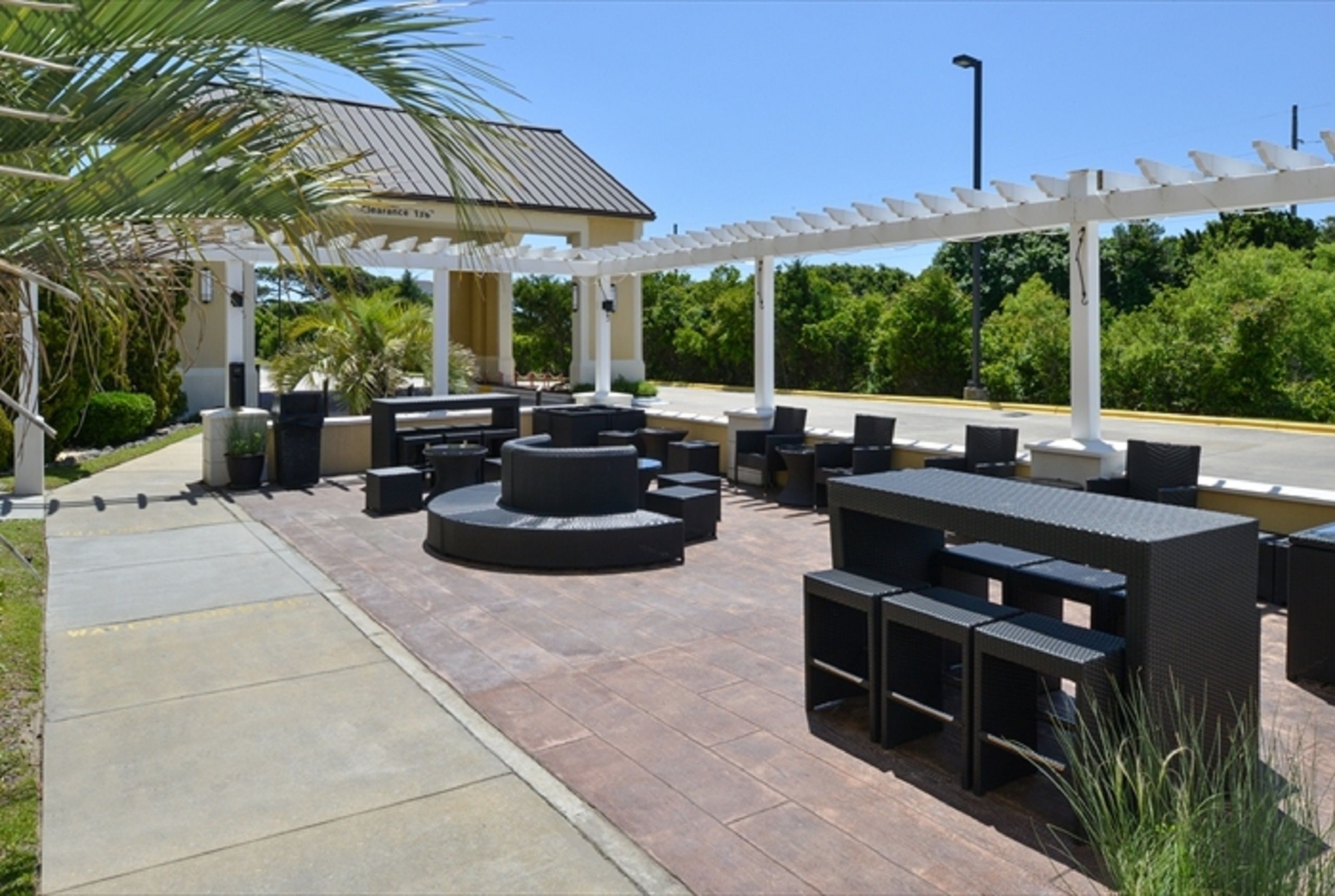 Hampton Inn and Suites Atlantic Beach in Pine Knoll Shores, United States