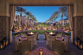 Hotel Exterior at Sonesta Suites Scottsdale Gainey Ranch