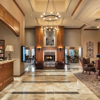 Hotel entrance and lobby at Sonesta Suites Scottsdale Gainey Ranch