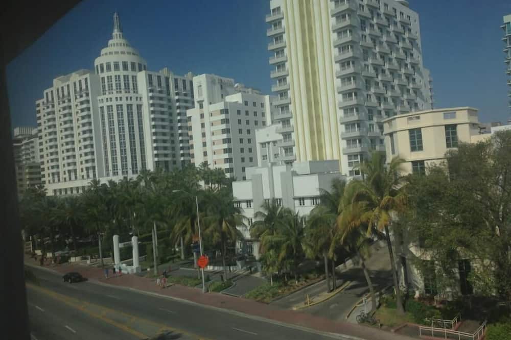 Geneva Hotel