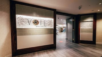 Couples treatment room(s), sauna, hot tub, steam room, body treatments