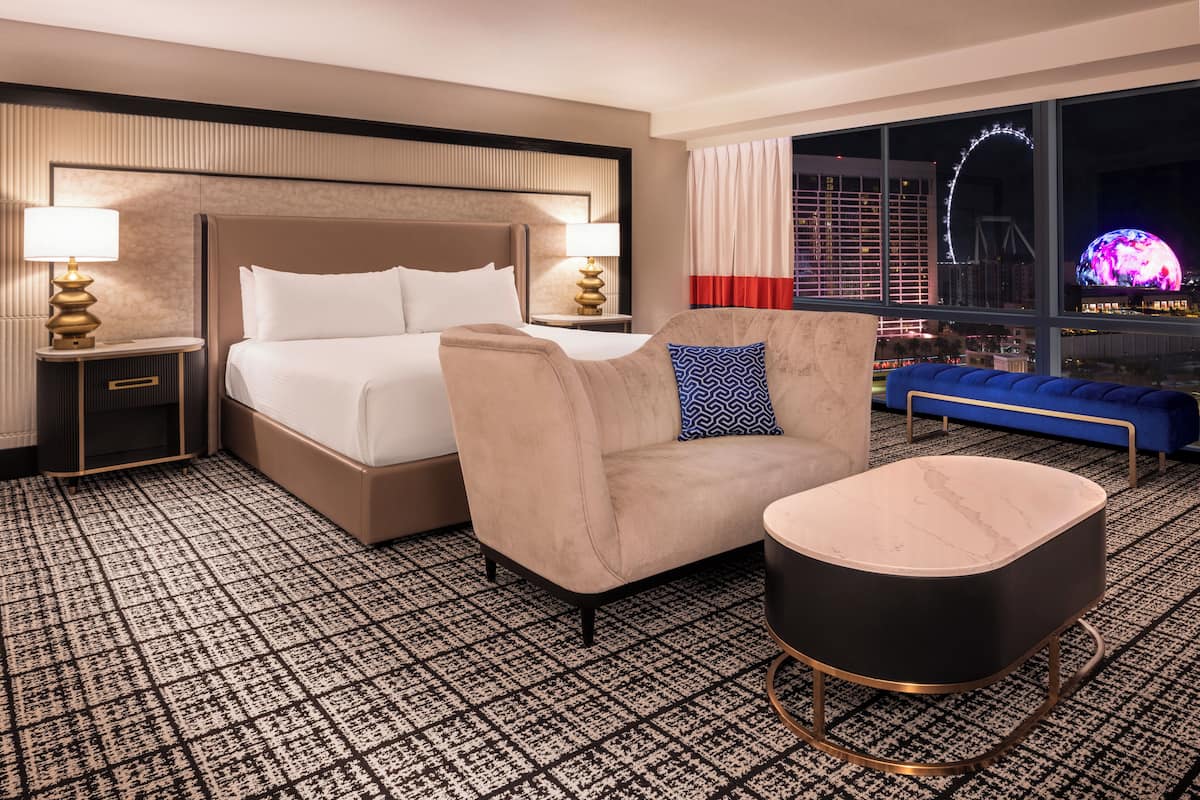 Premium bedding, in-room safe, desk, blackout curtains