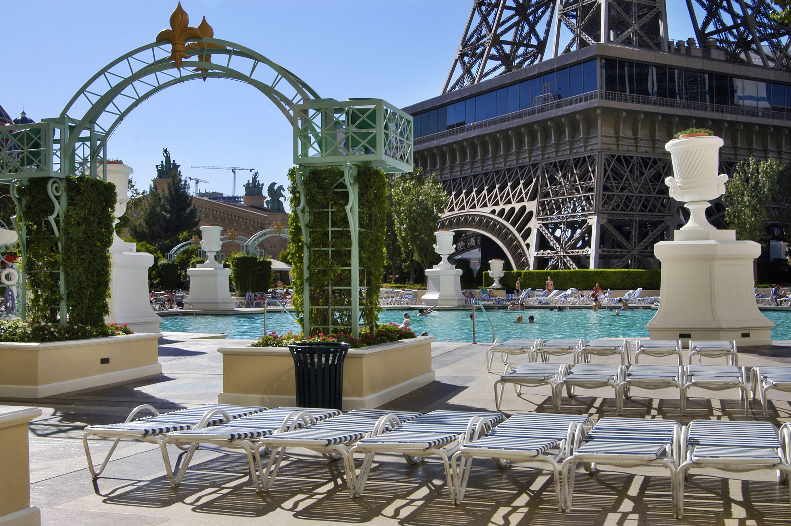 Paris Las Vegas Resort & Casino Reviews, Deals & Photos 2024😩 Descubra
