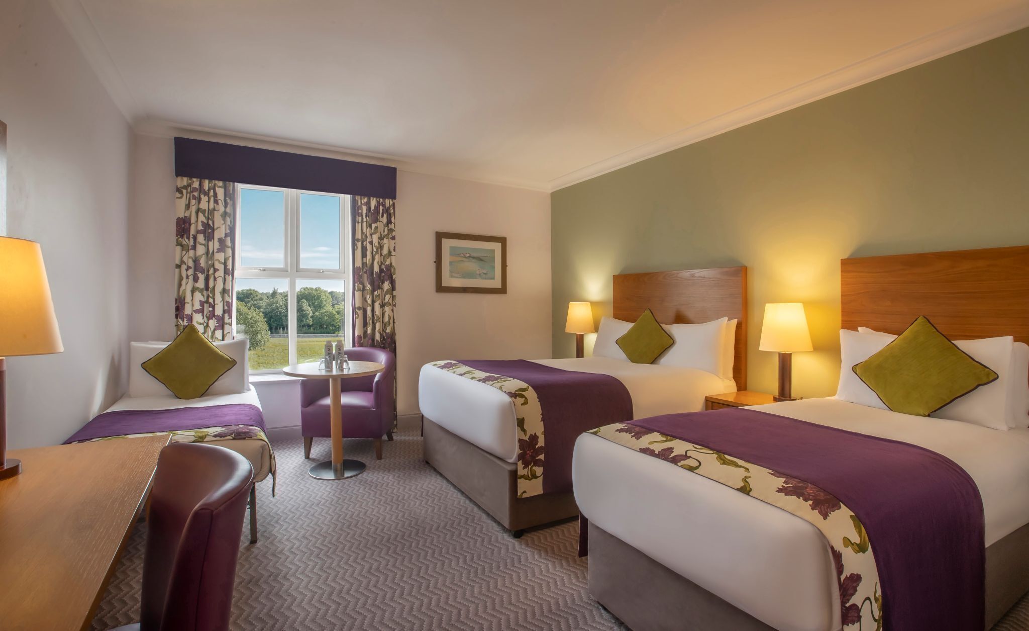 Family Room (2 Adults & 4 Children)