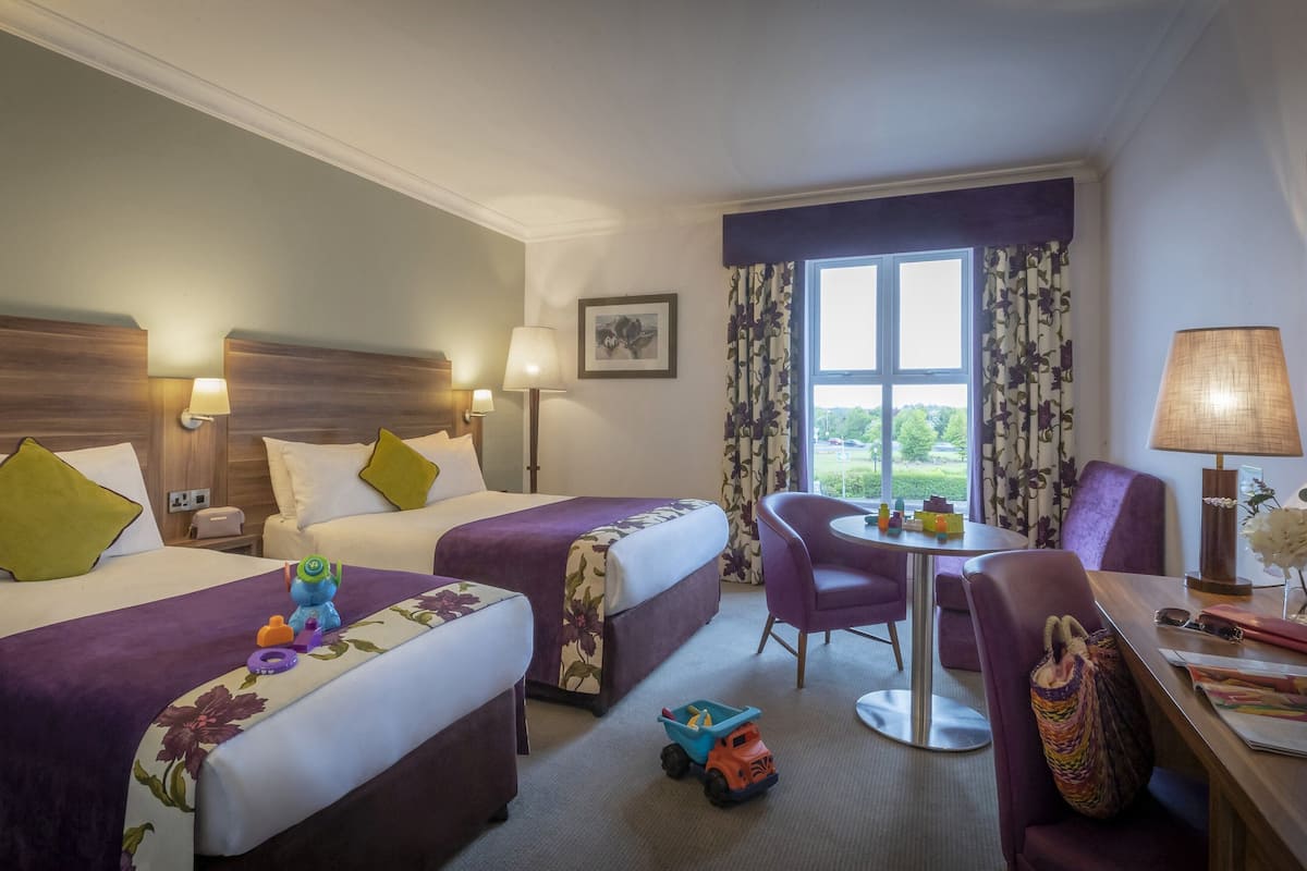 family room (2 adults & 2 children) | desk, iron/ironing board, free wifi, bed sheets