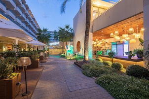 Se sirven desayunos, almuerzos y cenas