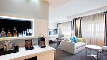 Suíte | Sala de estar | TV