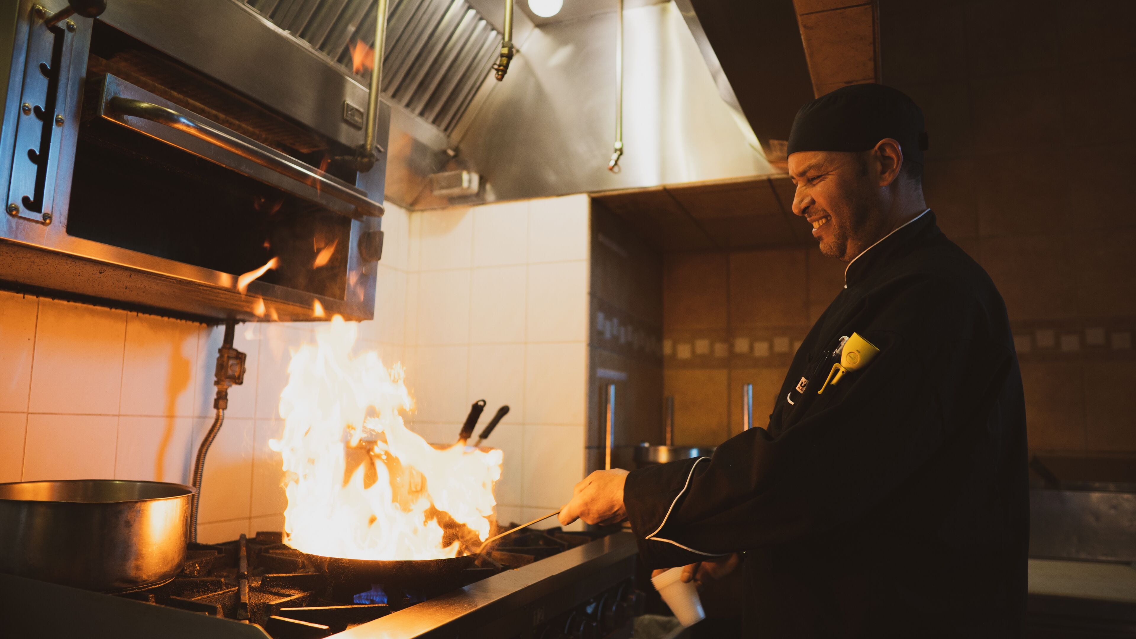 breakfast, lunch, dinner served; garden views