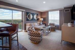 Suite, 2 Bedrooms, Non Smoking (2-Level) | Premium bedding, down comforters, pillowtop beds, in-room safe - Grandover Resort & Spa, a Wyndham Grand Hotel (Greensboro)
