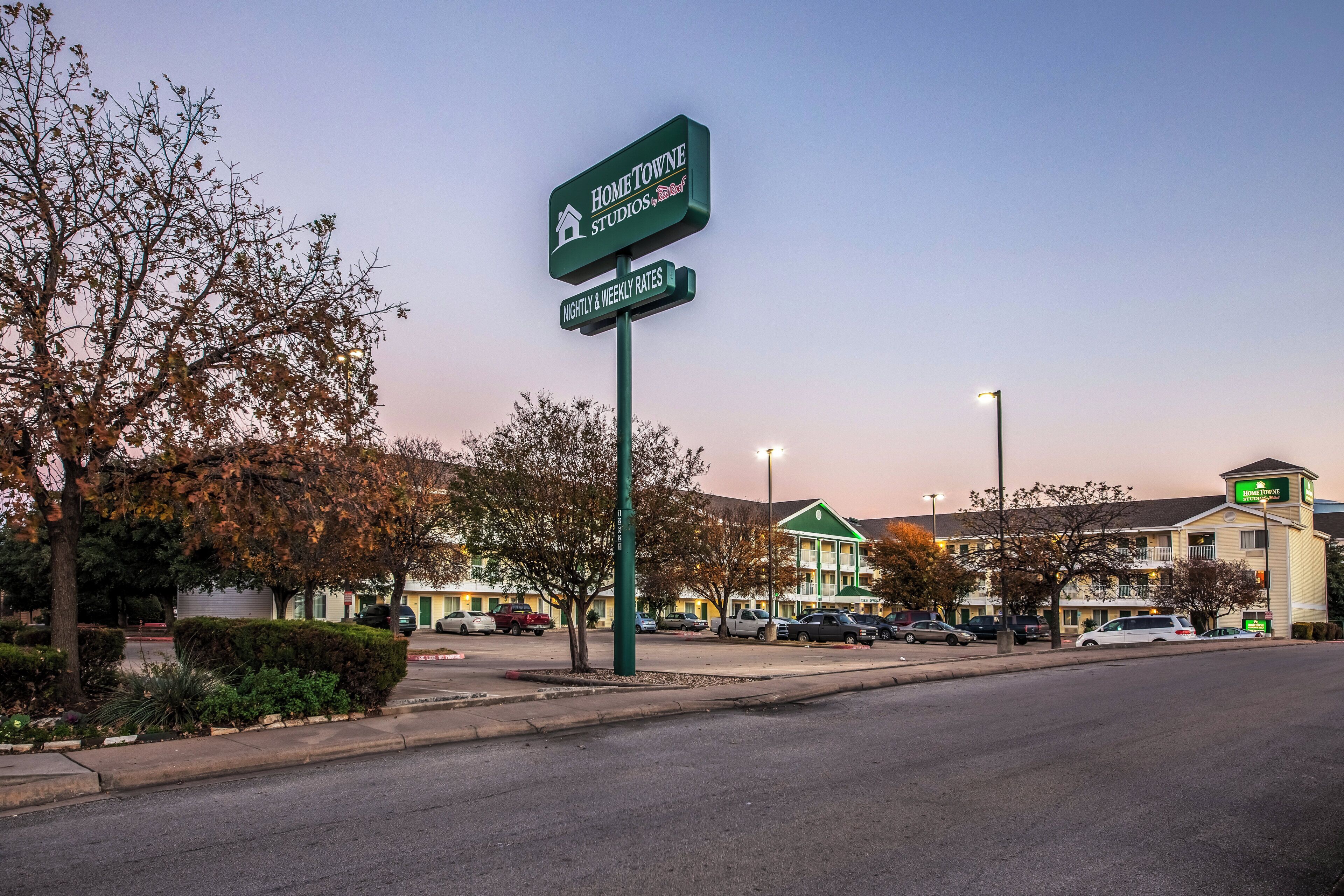 Foto - HomeTowne Studios by Red Roof Austin