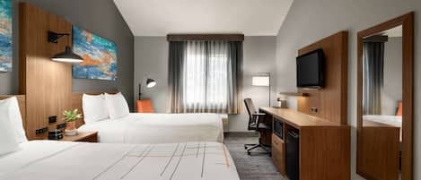 Doppelzimmer, 2 Queen-Betten, Nichtraucher | Hochwertige Bettwaren, Schreibtisch, laptopgeeigneter Arbeitsplatz