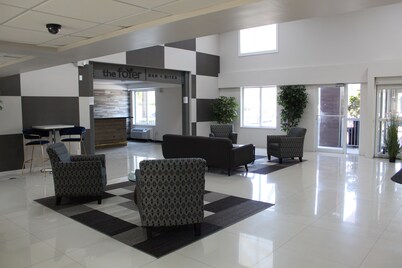 hom hotel + suites, Trademark Collection by Wyndham