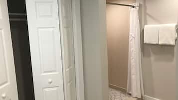 Douche de la salle de bain