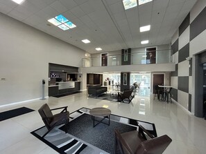 Sittområde i lobbyn