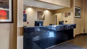 Unclassified image, 2 of 33, button - Comfort Inn Dfw Airport North (Irving)