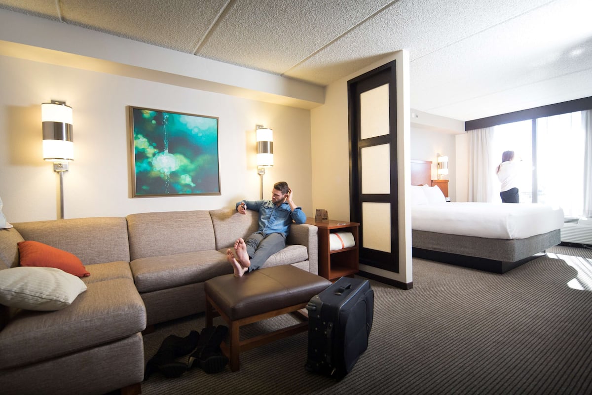 Premium bedding, down comforters, desk, laptop workspace