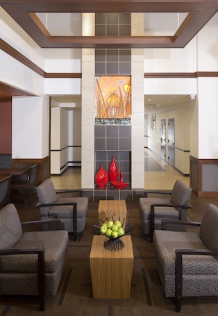 Sala de estar en el lobby. Hyatt Place Plano