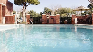 Outdoor pool, pool umbrellas