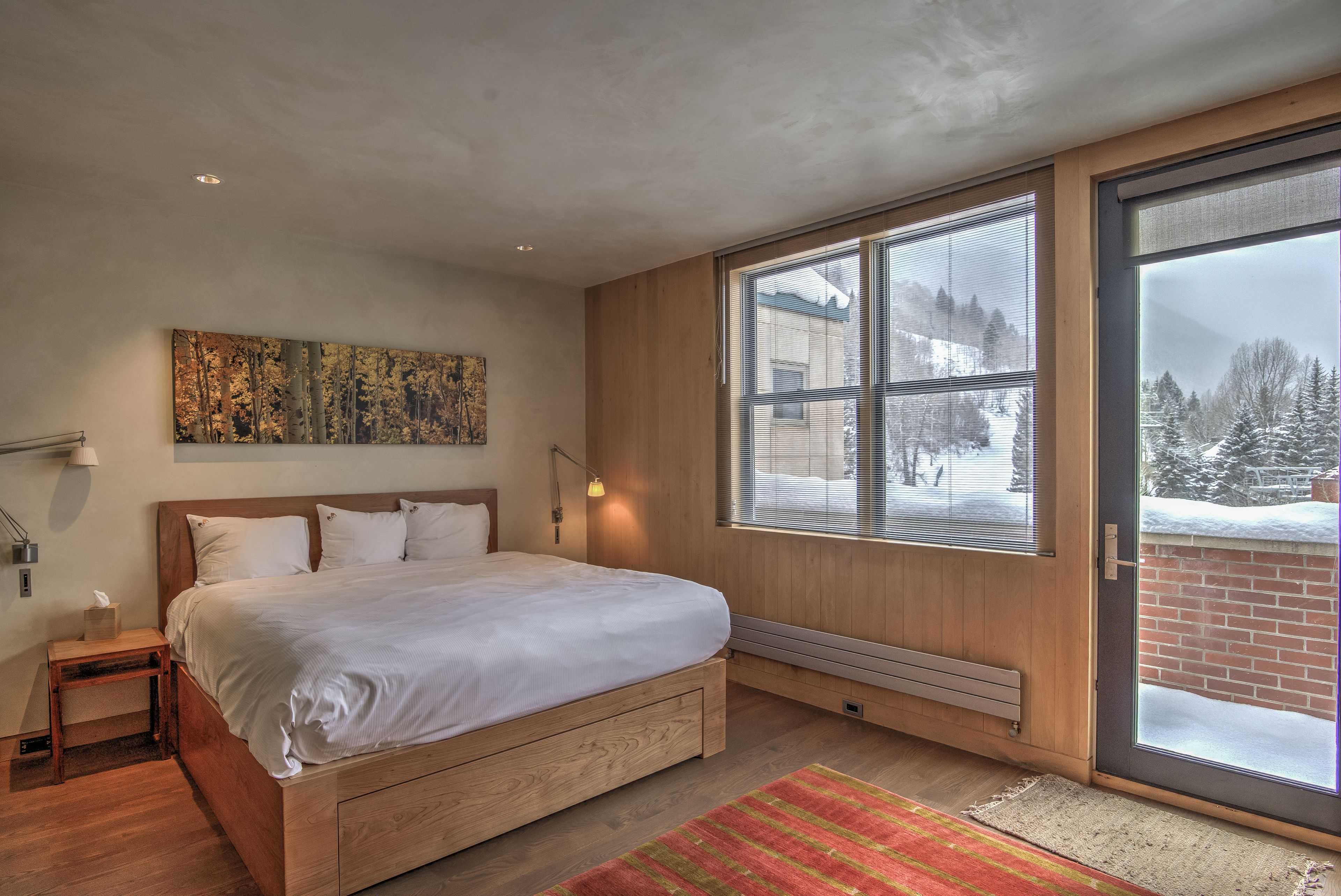 Camel's Garden Hotel