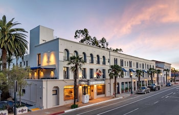 Hotel Virginia Santa Barbara, Tapestry Collection by Hilton