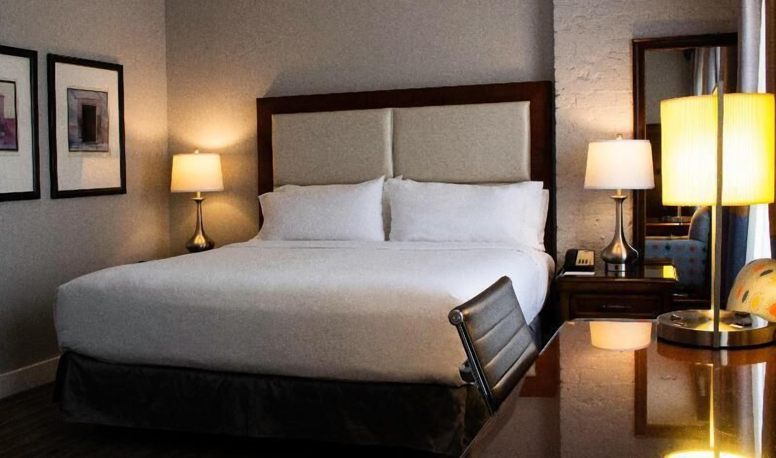 Roupas de cama premium, cofres nos quartos
