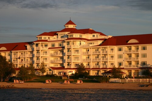 Inn at Bay Harbor, Autograph Collection