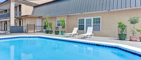 Seasonal outdoor pool