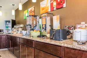 Free daily buffet breakfast