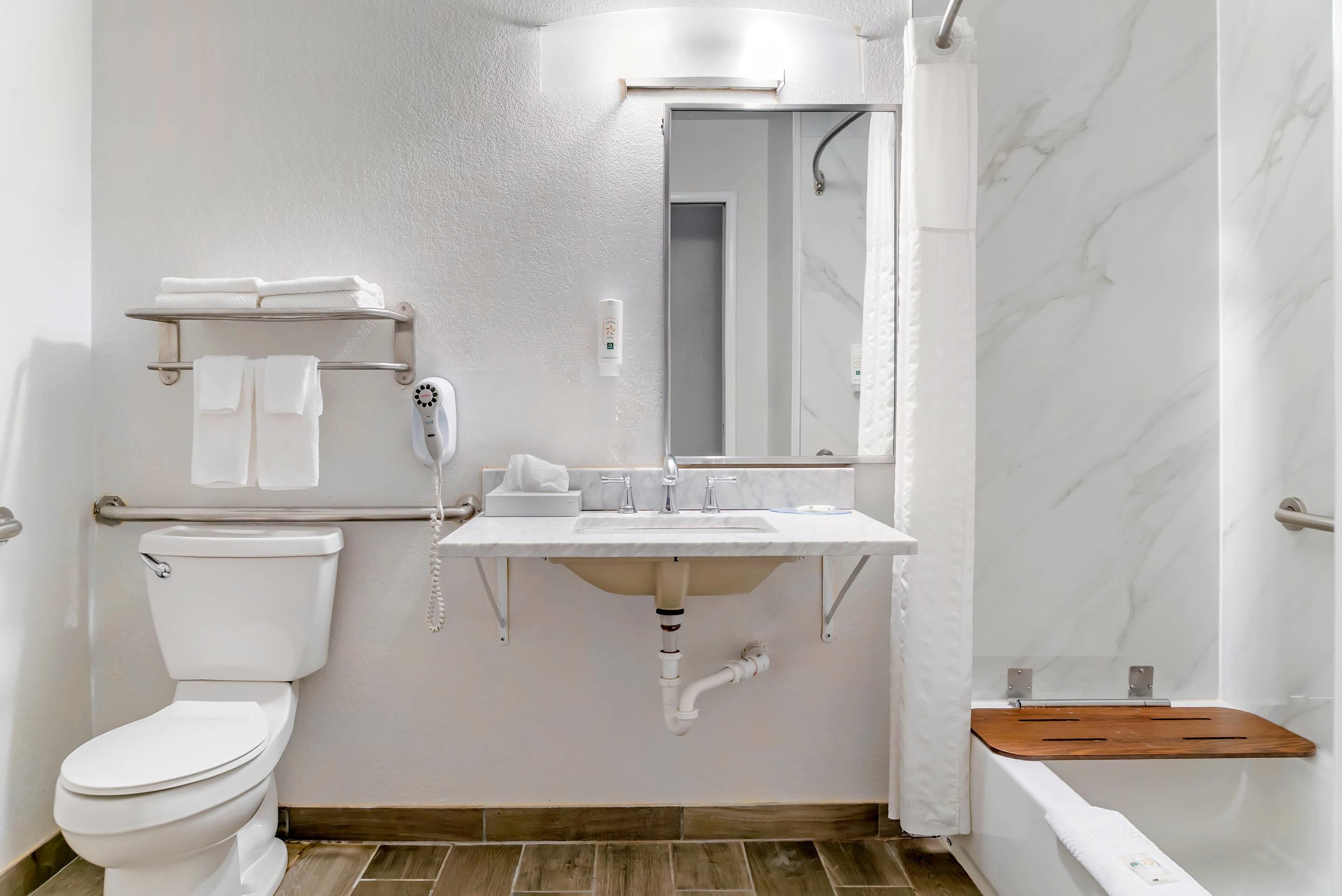 Foto - Quality Inn Grand Rapids South-Byron Center