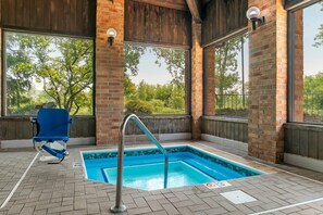 Una piscina techada
