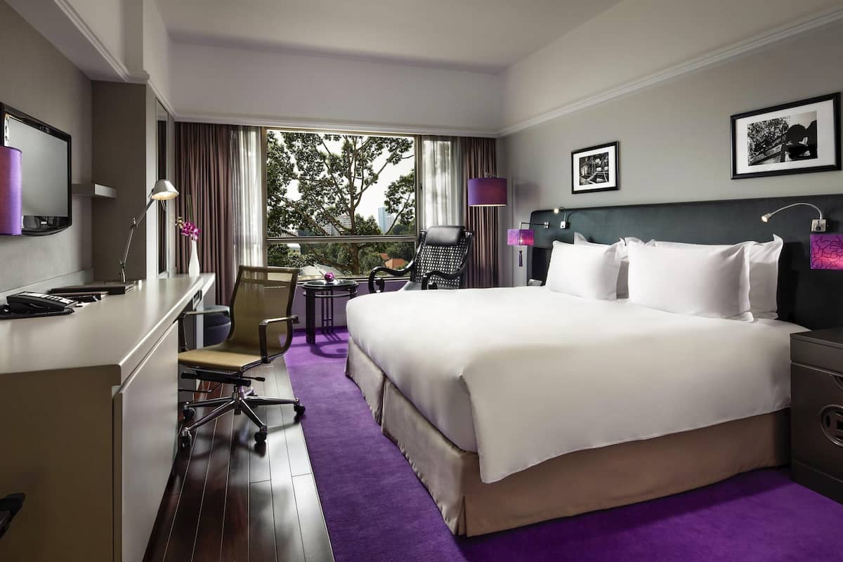 Superior Room, 1 King Bed, City View | Premium bedding, minibar, in-room safe, desk