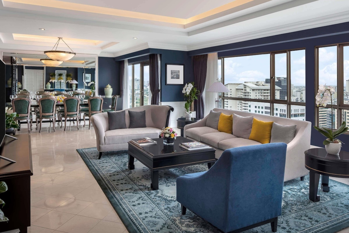 Presidentiële suite, 2 slaapkamers | Luxe beddengoed, een minibar, een kluis op de kamer, een bureau