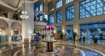 Sofitel Saigon Plaza