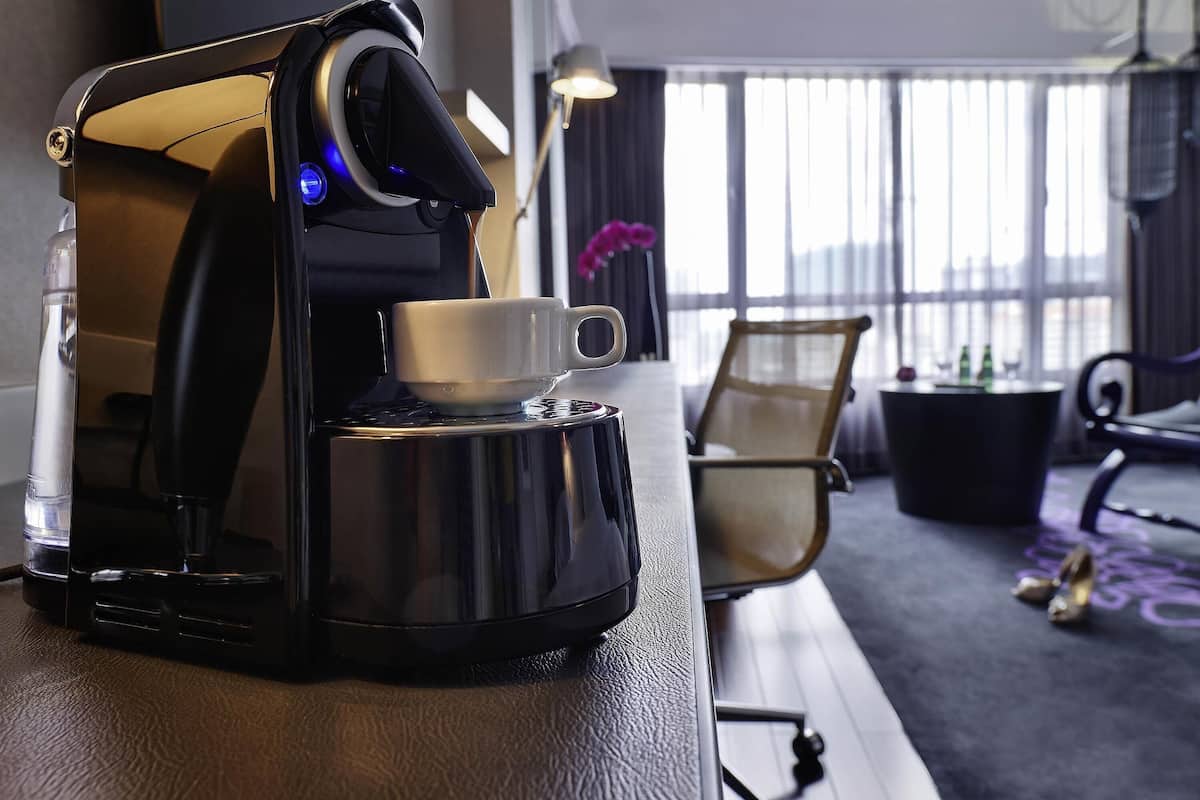1 bedroom, premium bedding, minibar, in-room safe