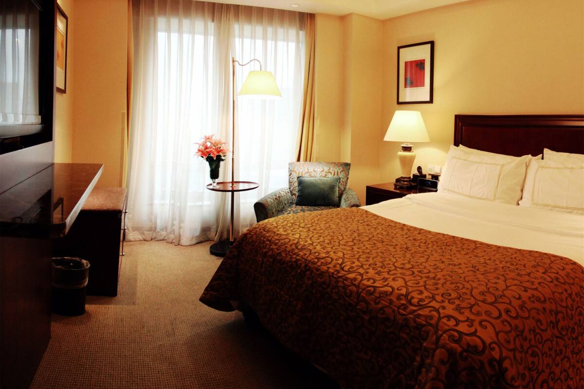 Suite | Alarm clocks