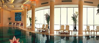 Lakeview Xuanwu Hotel