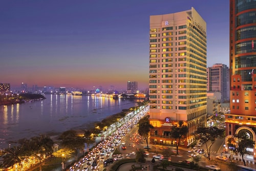 ルネッサンス リバーサイド ホテル サイゴン