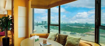 Renaissance Riverside Hotel Saigon