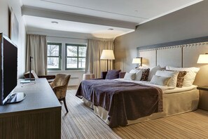 Family Room, 1 Double Bed with Sofa bed, Non Smoking | Minibar, in-room safe, soundproofing, iron/ironing board - Clarion Hotel Oslo Airport (Ullensaker)